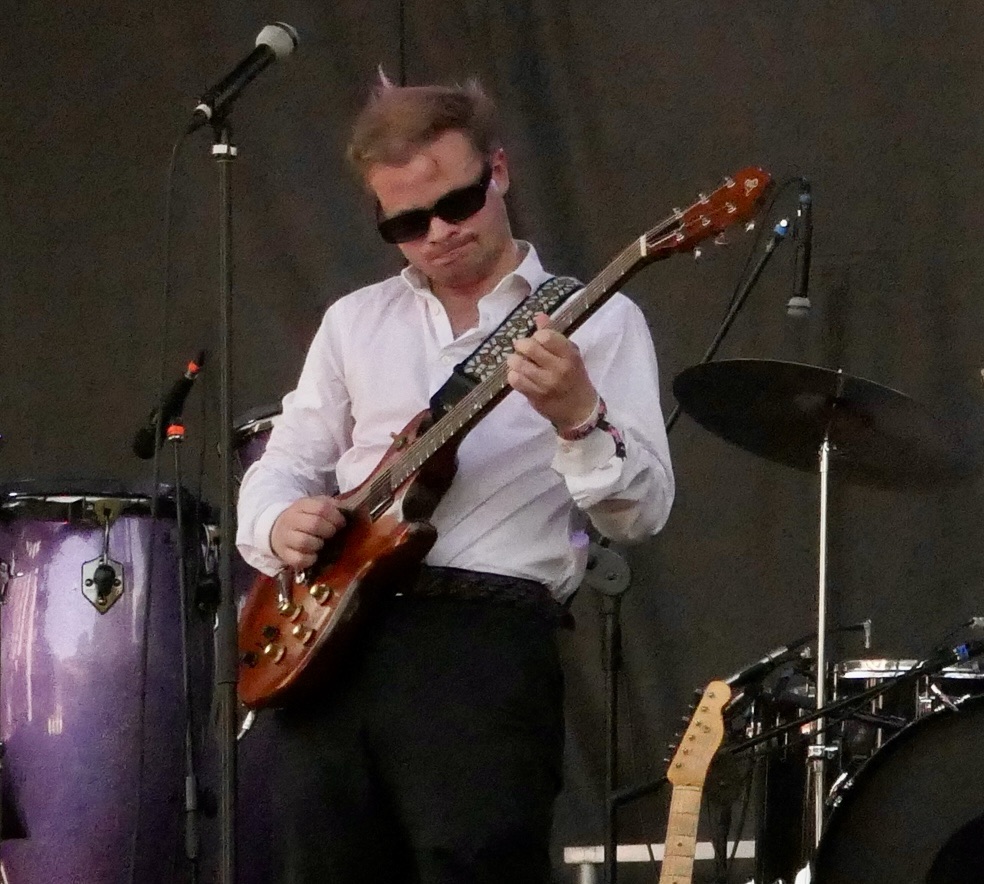 Geordie Greep shreddin'.